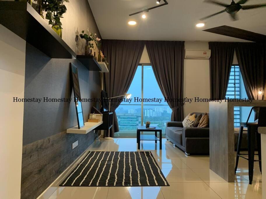 Stylish Romantic Couples Getaway - Netflix&Relax 7 ไซเบอร์จายา ภายนอก รูปภาพ